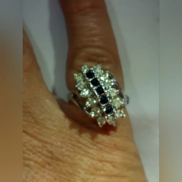 18kt HGE Size 5 - Picture 5 of 6